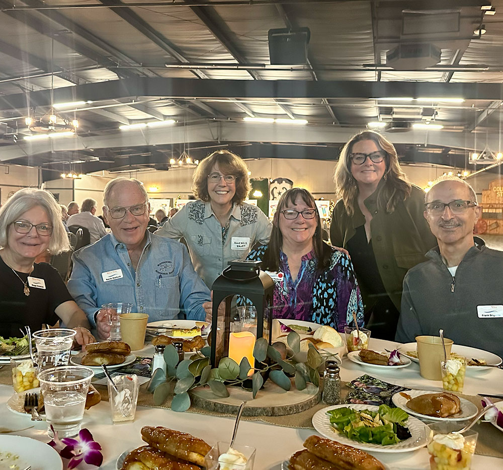 Bella Vida VIP members enjoy a hands-on photography class led by Jim Landers, kicking off the Thrive Series with learning and fun.