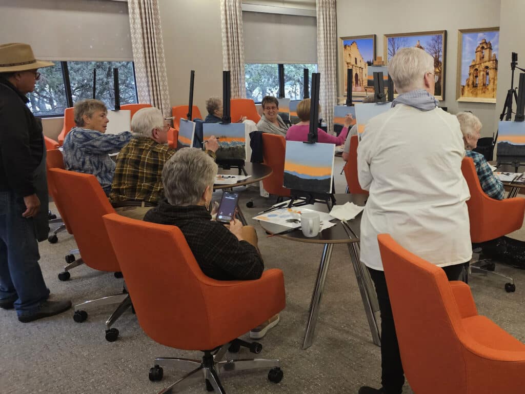 Bella Vida’s Thrive Painting Event offers residents a creative outlet to express themselves through art. The event encourages residents to unwind, explore their artistic side, and connect with others while creating vibrant, personal works of art.