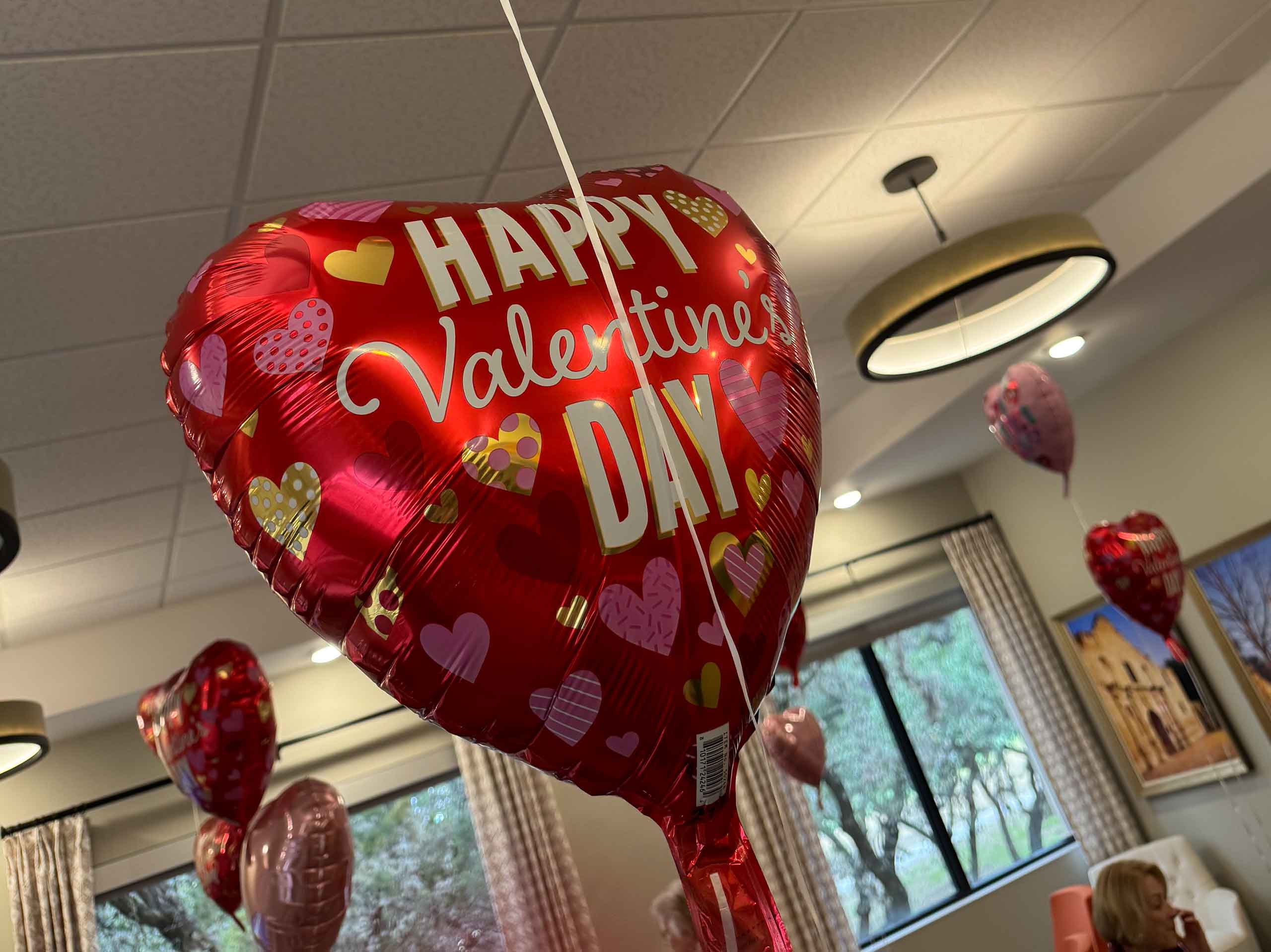 Bella Vida’s single ladies gathered for a festive Valentine’s celebration created just for them.